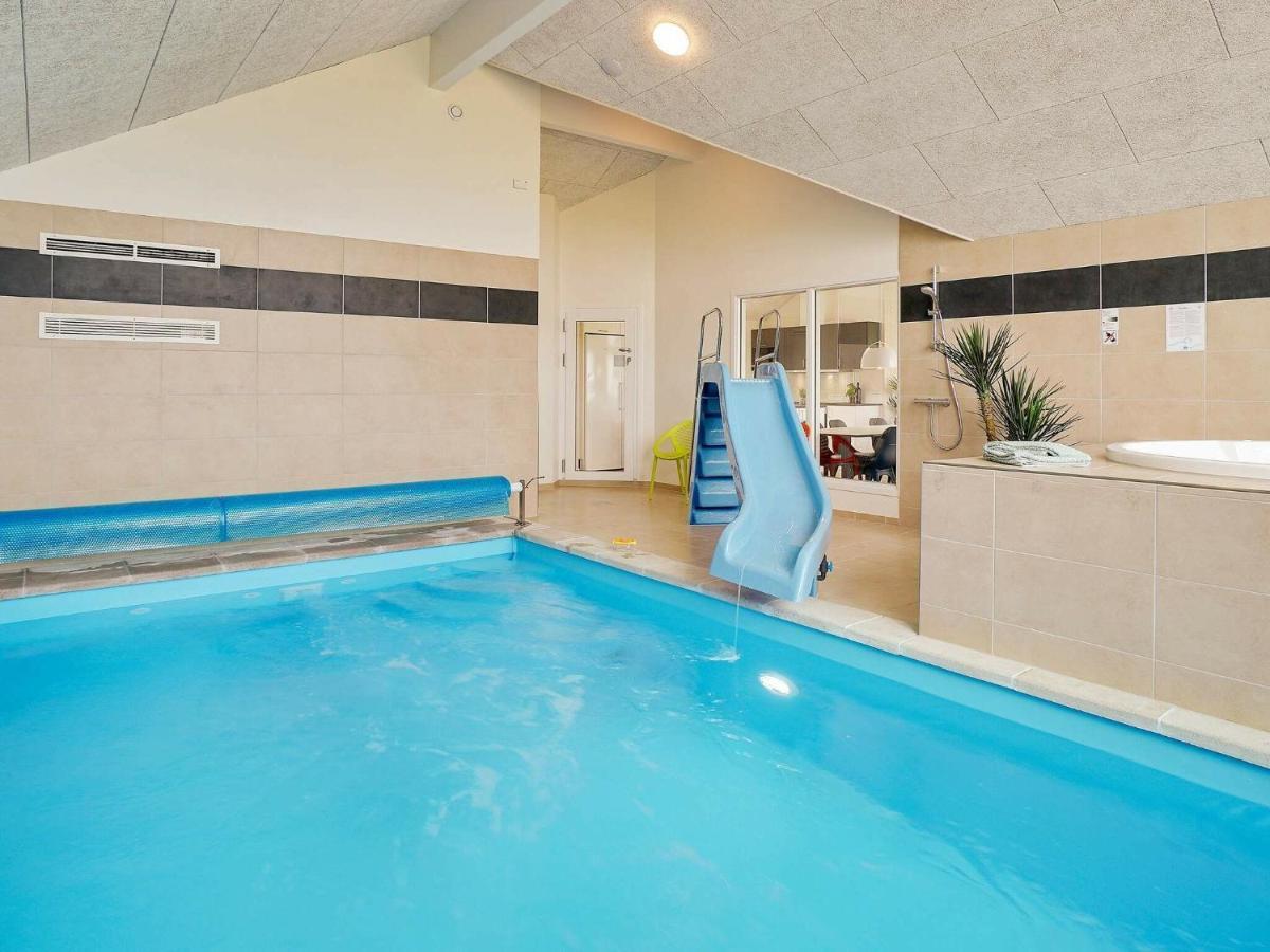 18 Person Holiday Home In Bogense Exteriér fotografie